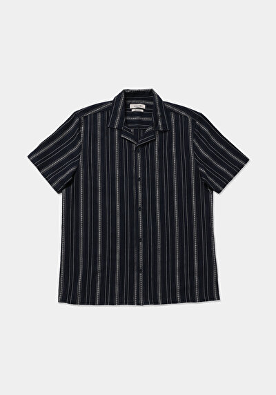 Afficher les détails de Chemise À Manches Courtes Marine Rayé Regular Fit Homme