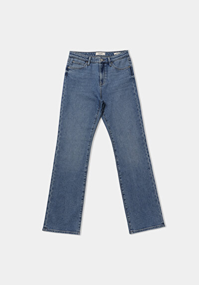 Afficher les détails de 792 Mila Pantalon    En Jean Regular Fit Femme