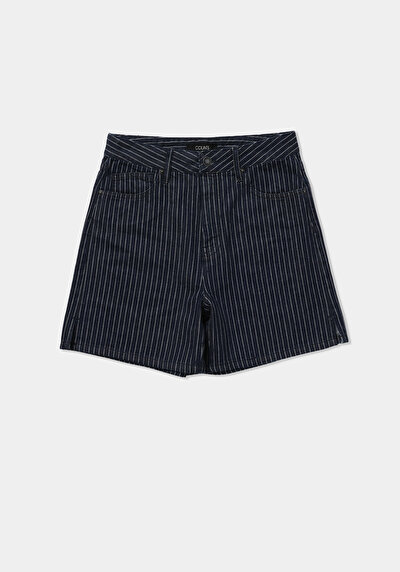 Afficher les détails de Short  Regular Fit Femme