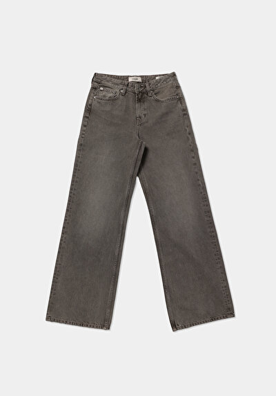 Afficher les détails de 970 Berry Pantalon    En Jean Regular Fit Femme