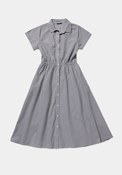 Image de Robe Vert Regular Fit Manches Courtes Mdi Uni Femme