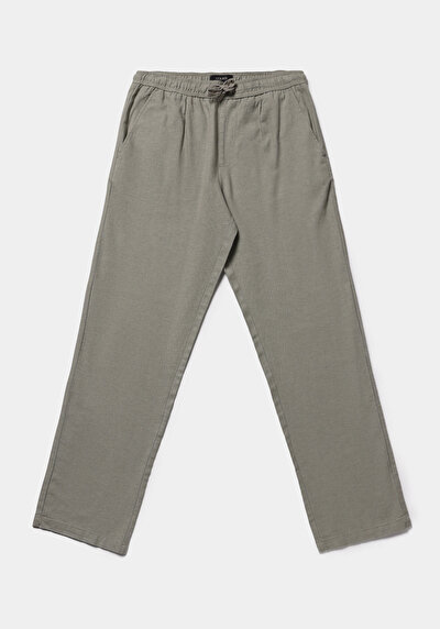 Image de Pantalon Vert Straight Leg Medium Rise En Sergé Regular Fit Homme