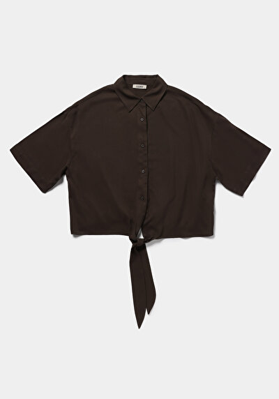 Afficher les détails de Chemise À Manches Courtes Marron Droit Fashion Fit Femme