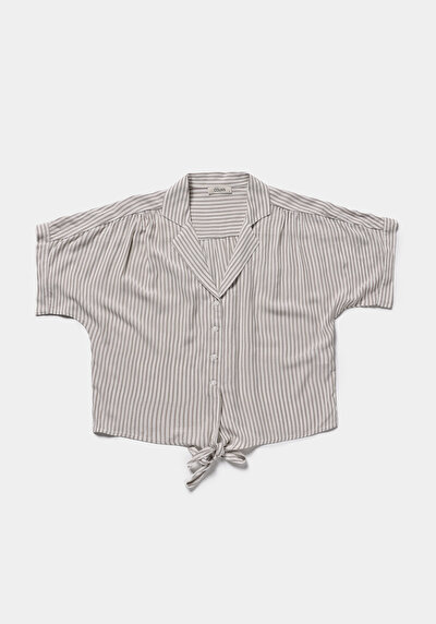 Afficher les détails de Chemise À Manches Courtes Vert Rayé Fashion Fit Femme