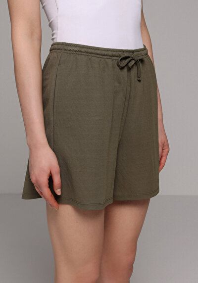 Image de Short Vert Regular Fit Femme