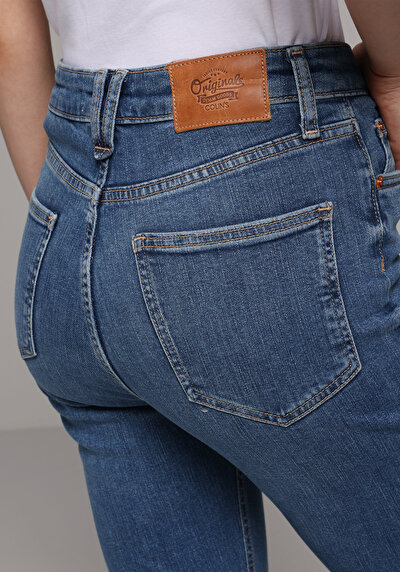 Afficher les détails de 791 Monica Pantalon    En Jean Regular Fit Femme