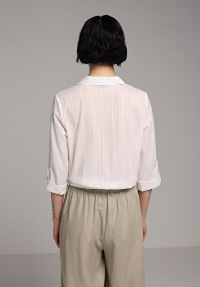 Afficher les détails de Chemise À Manches Longues Blanc Fashion Fit Droit Ratière Femme
