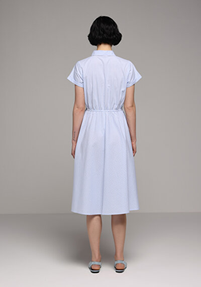 Afficher les détails de Robe Bleu Regular Fit Manches Courtes Mdi Uni Femme