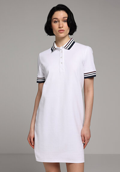 Image de Robe Blanc Slim Fit Manches Courtes Normale Verrouillage Femme