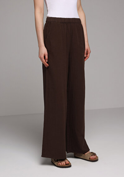 Afficher les détails de Pantalon Marron Wide Leg High Rise En Mousseline Regular Fit Femme