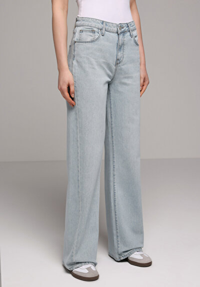 Image de 970 Berry Pantalon    En Jean Regular Fit Femme