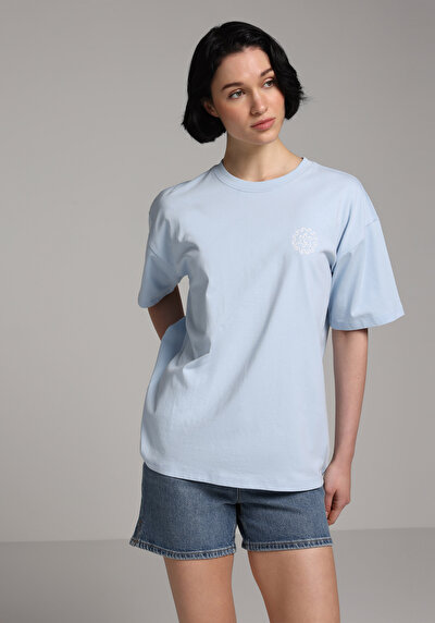 Image de T-shirt À Manches Courtes Bleu Relaxed Fit Imprimé Femme