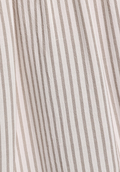 Afficher les détails de Chemise À Manches Courtes Vert Rayé Fashion Fit Femme