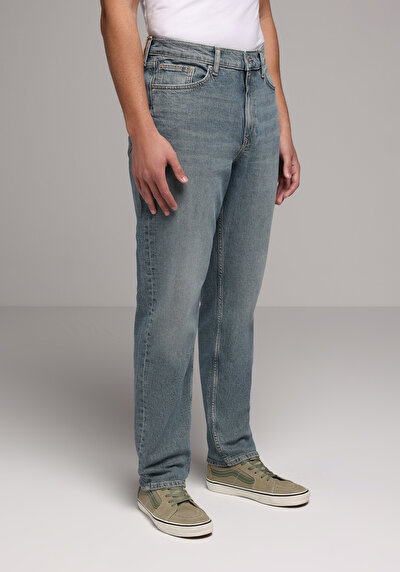 Image de 054 Neil Pantalon En Jean Regular Tapered Fit Homme