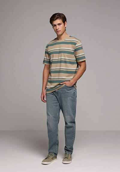 Image de T-shirt À Manches Courtes Beige Comfort Fit Rayé Homme