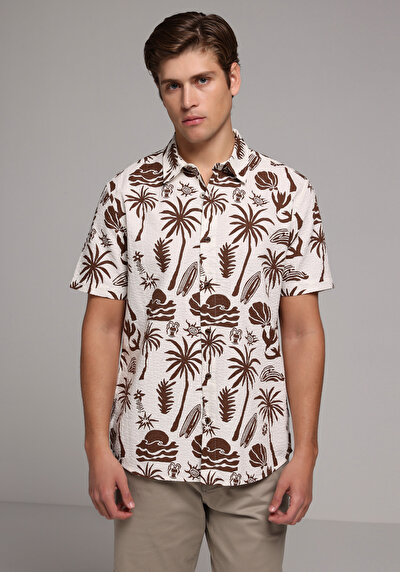 Afficher les détails de Chemise À Manches Courtes Blanc Imprimé Regular Fit Homme