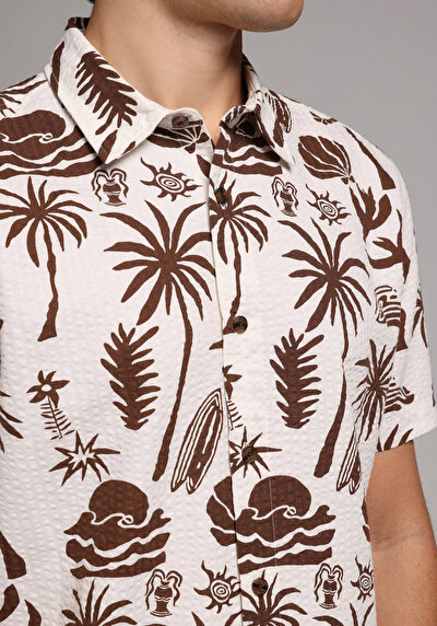 Afficher les détails de Chemise À Manches Courtes Blanc Imprimé Regular Fit Homme