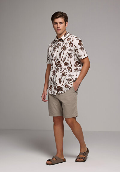 Afficher les détails de Short Beige Regular Fit Homme
