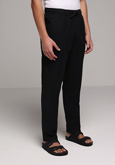 Image de Pantalon Noir Straight Leg Medium Rise En Sergé Regular Fit Homme