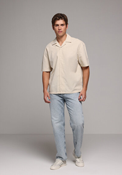Image de Chemise À Manches Courtes Beige Droit Boxy Fit Homme