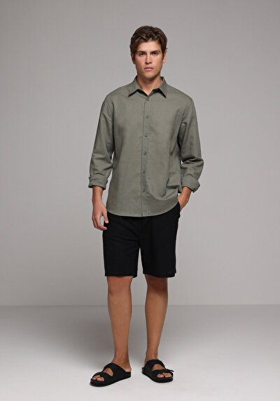 Afficher les détails de Chemise À Manches Longues Kaki Regular Fit Droit Lin Homme
