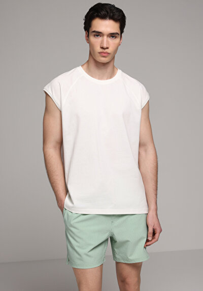 Afficher les détails de Short De Bain Vert Slim Fit Doublé Homme