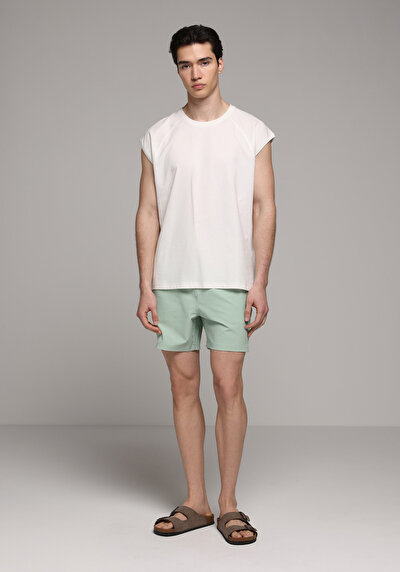 Afficher les détails de Short De Bain Vert Slim Fit Doublé Homme