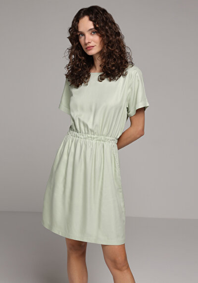 Image de Robe Vert Regular Fit Manches Courtes Mini Sergé Femme