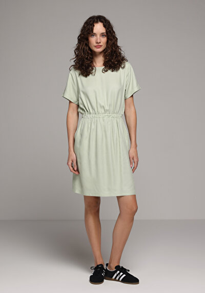 Image de Robe Vert Regular Fit Manches Courtes Mini Sergé Femme