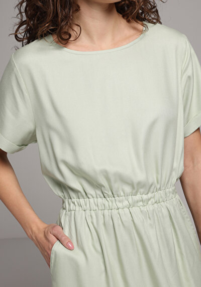 Image de Robe Vert Regular Fit Manches Courtes Mini Sergé Femme
