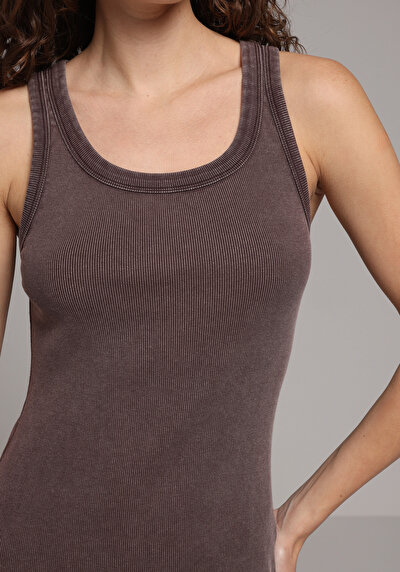 Image de Robe Marron Slim Fit Sans Manches Mdi Côtelé Femme