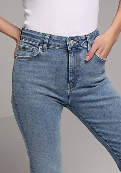 Image de 791 Monica Pantalon    En Jean Regular Fit Femme
