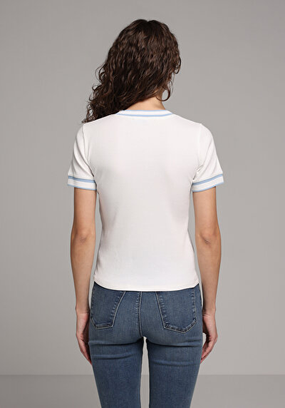 Image de T-shirt À Manches Courtes Blanc Slim Fit Droit Femme