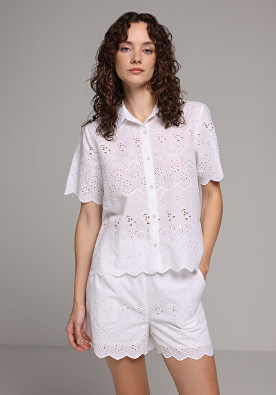 Image de Short Blanc Regular Fit Femme