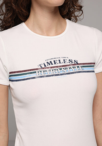 Image de T-shirt À Manches Courtes Ecru Slim Fit Imprimé Femme