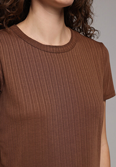 Image de T-shirt À Manches Courtes Marron Regular Fit Droit Femme