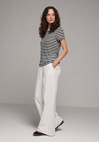 Image de T-shirt À Manches Courtes Marine Regular Fit Rayé Femme
