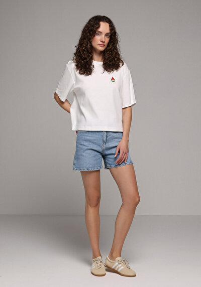Image de T-shirt À Manches Courtes Blanc Regular Fit Brodé Femme