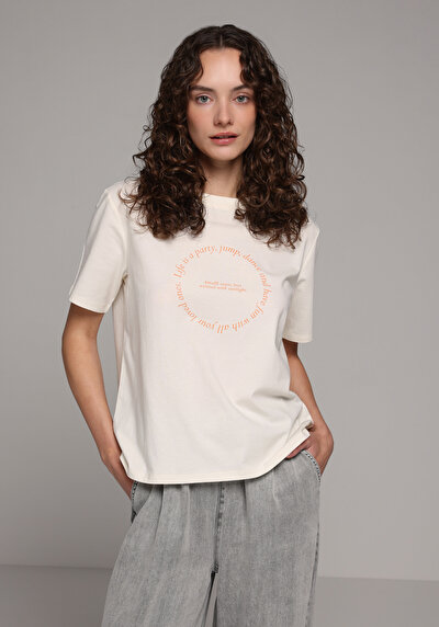Image de T-shirt À Manches Courtes Ecru Regular Fit Imprimé Femme