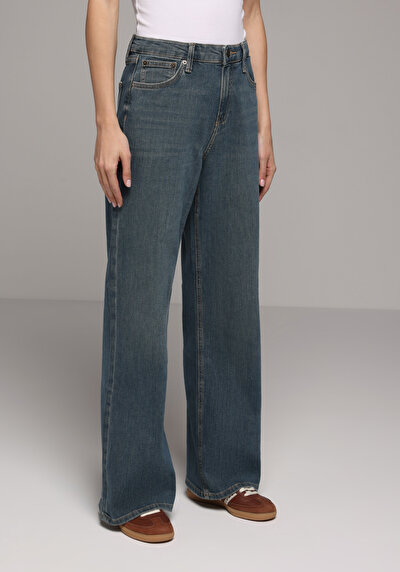 Image de 970 Berry Pantalon En Jean Regular Fit Femme