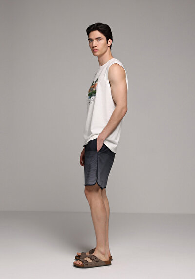 Afficher les détails de Short De Bain Marine Slim Fit Doublé Homme