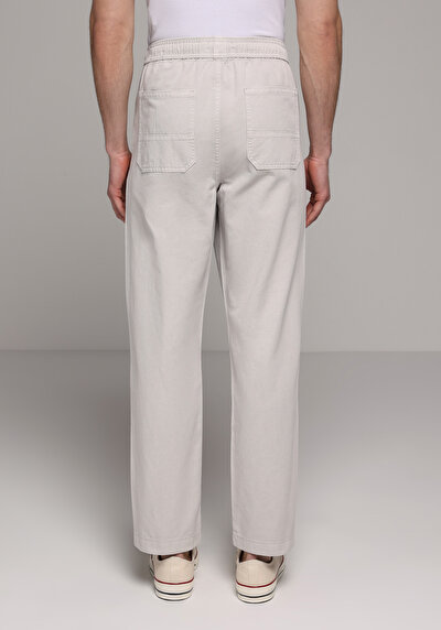 Image de Pantalon Blanc Straight Leg Medium Rise En Sergé Regular Fit Homme