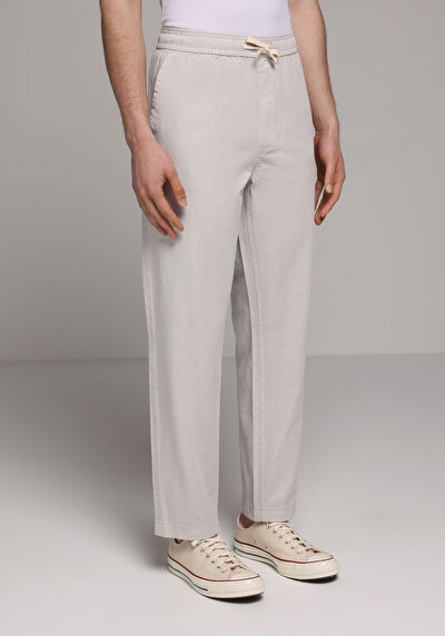 Image de Pantalon Blanc Straight Leg Medium Rise En Sergé Regular Fit Homme