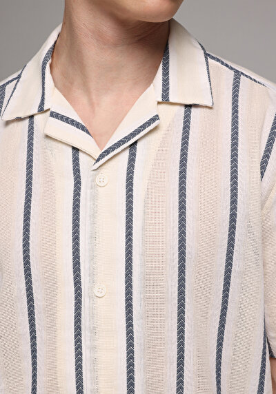 Image de Chemise À Manches Courtes Marine Rayé Regular Fit Homme
