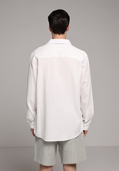 Image de Chemise À Manches Longues Blanc Relaxed Fit Droit Tissu Froissé Homme