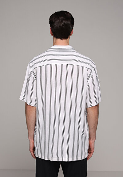 Image de Chemise À Manches Courtes Blanc Rayé Regular Fit Homme