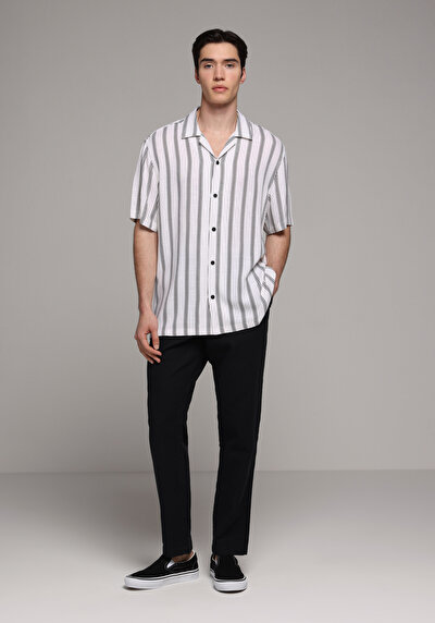 Image de Chemise À Manches Courtes Blanc Rayé Regular Fit Homme