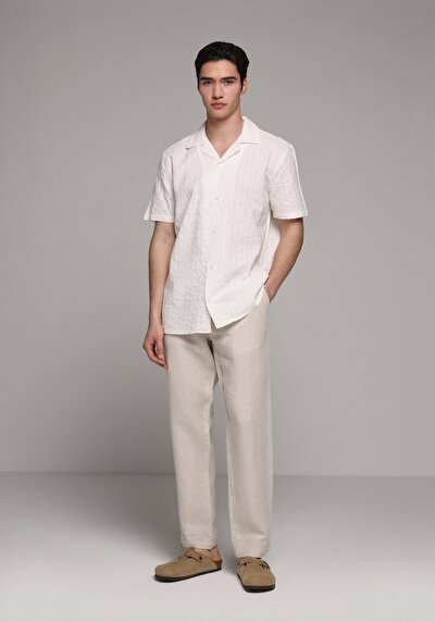 Image de Pantalon Blanc Straight Leg Medium Rise En Lin Regular Fit Homme