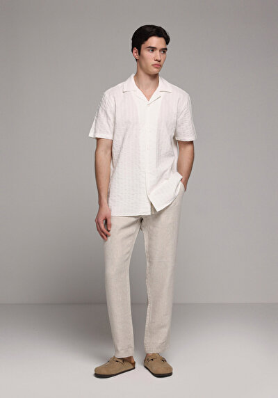 Image de Pantalon Blanc Straight Leg Medium Rise En Lin Regular Fit Homme