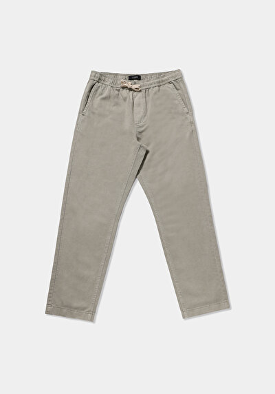 Image de Pantalon Kaki Straight Leg Medium Rise En Sergé Regular Fit Homme